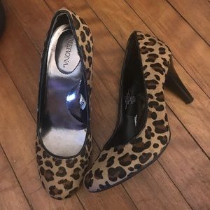 Merona leopard print heels